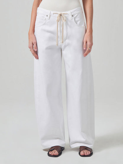 Women's Casual Wide-Leg Denim Jeans with Drawstring Waist and Pockets - Solid Color, Cotton Blend, Machine Washable